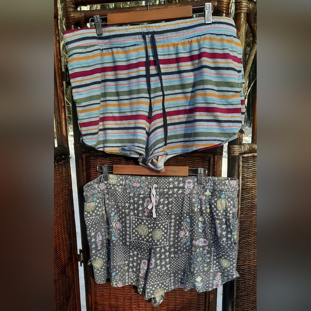 🍀3/15 Secret Treasures Pajama Shorts bundle Set